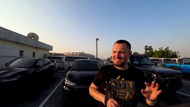 ВОТ ЭТО УЖЕ ПОХОЖЕ НА ДУБАЙ | КУПИЛИ НОВЫЕ ТАЧКИ, УКРАЛИ ЗОНТ в Rolls Royce Cullinan, ДОМ НА КОЛЕСА смотреть онлайн