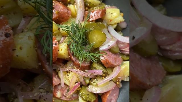 Салат с картофелем и охотничьими колбасками смотреть онлайн