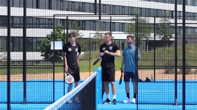 Adidas Radtour des DFB-Teams in Herzogenaurach смотреть онлайн