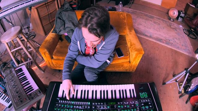 Why I love the Roland System-8 смотреть онлайн
