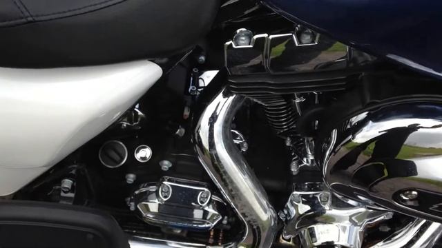 Harley-Davidson Road King Classic смотреть онлайн