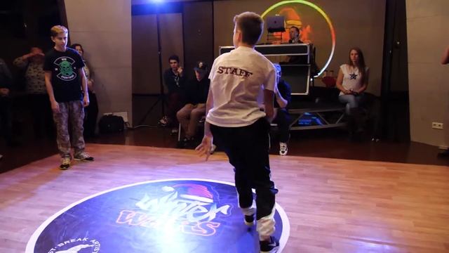 отбор 14-17 bboy Metel vs ? - брейкданс батл WINTER WARS 2020 смотреть онлайн