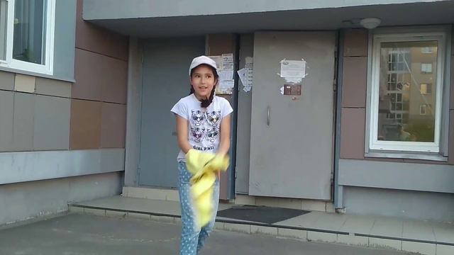 Когда родителей нет дома ! 😂Оцените пожалуйста 👏👏👏нам важна ваша оценка .