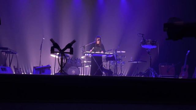 Jennie Abrahamson - Running Up That Hill - LIVE (Kate Bush cover) Jönköping Teater 20221116 смотреть онлайн