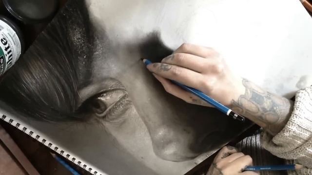 Drawing with Kit King (part two- skin texture) смотреть онлайн