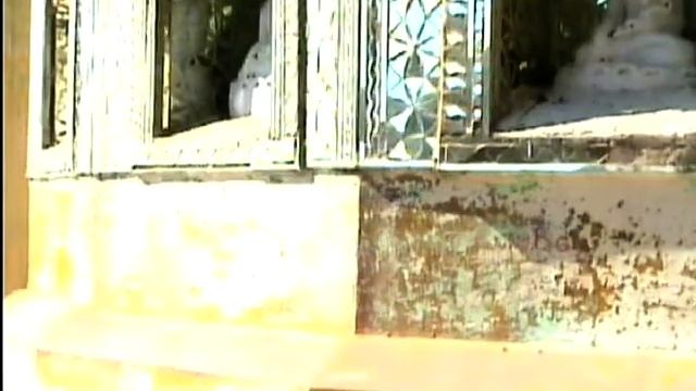 Закат в Пагане . Гора Поупа — это потухший вулкан, на высоте 1518 м над уровнем моря. смотреть онлайн