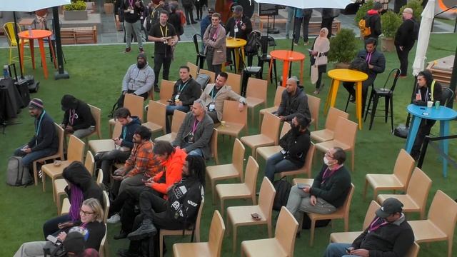 Git show: Developer quiz - Universe 2022 смотреть онлайн