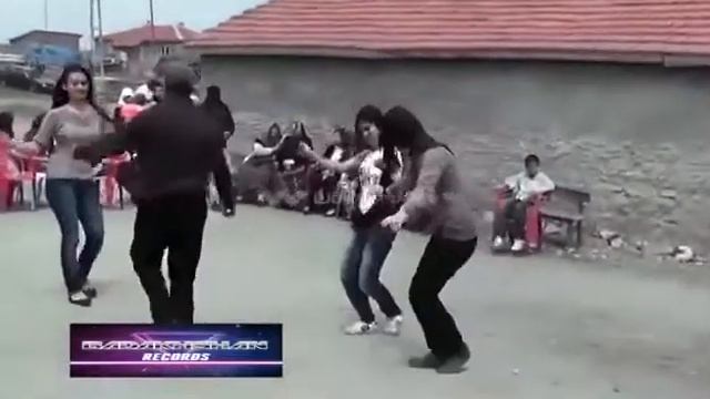 Таджики танцуют смотреть онлайн