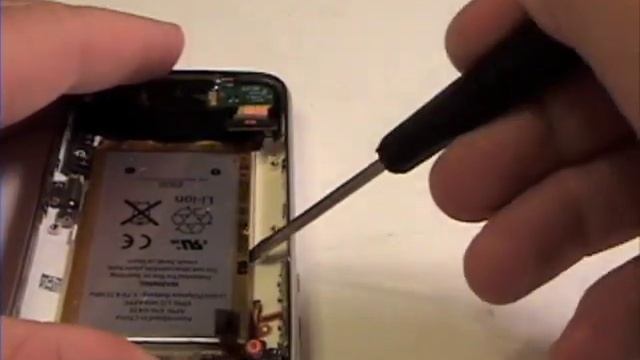 iPhone Repair - 3GS Battery Removal Replacement Fix смотреть онлайн