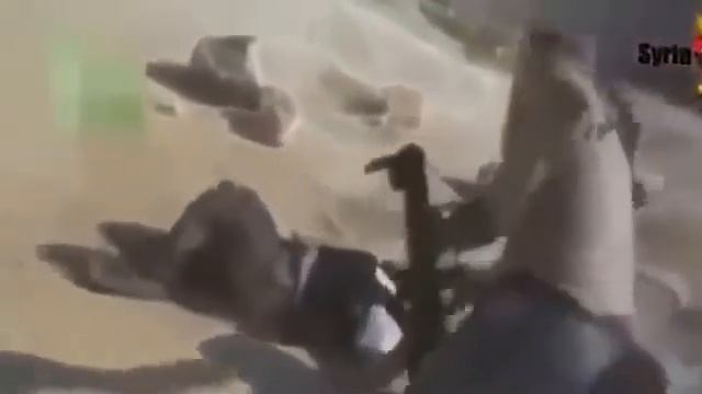 undefined18 Сирия! цель снайпера! яйца боевика смотреть онлайн