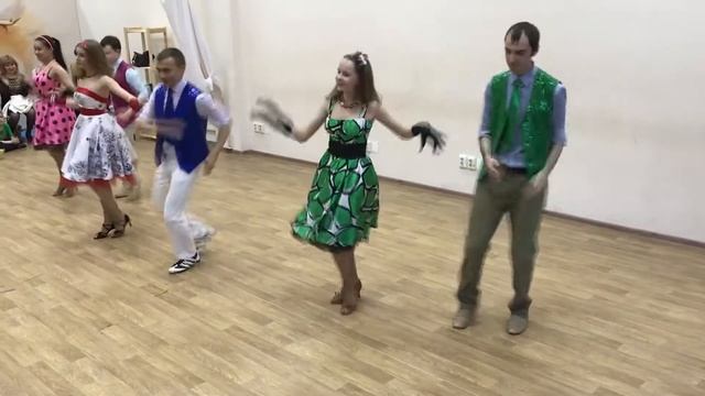 Выступление по сальсе Нью-Йорк! Salsa on 2 в студии танцев Капелия! смотреть онлайн