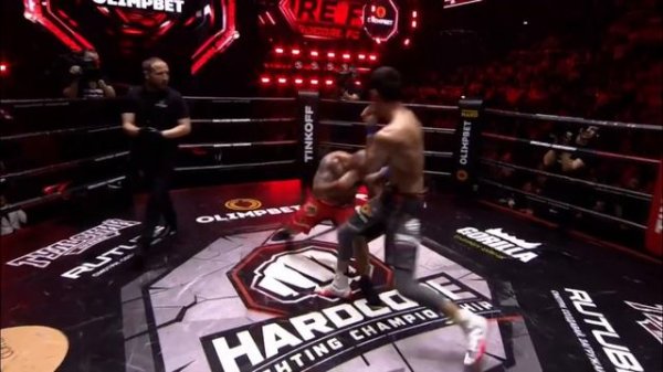 Лендруш vs Самат полный бой