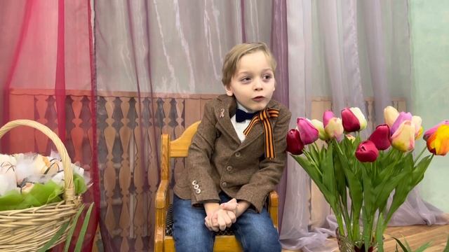Ноздрин Тимофей, 6 лет. Стихотворение «Россия, Россия, Россия» В.Гудимов. смотреть онлайн