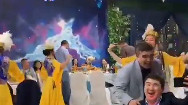 ДИАНА БИЙЧИЛЕР ТОБУ смотреть онлайн