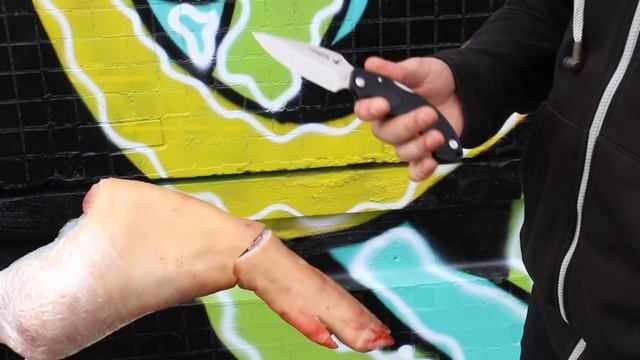 Большой тест EDC-ножей на канале Вещи с характером смотреть онлайн