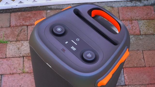 JBL Partybox 110 Review - A Refined Partybox 100 смотреть онлайн