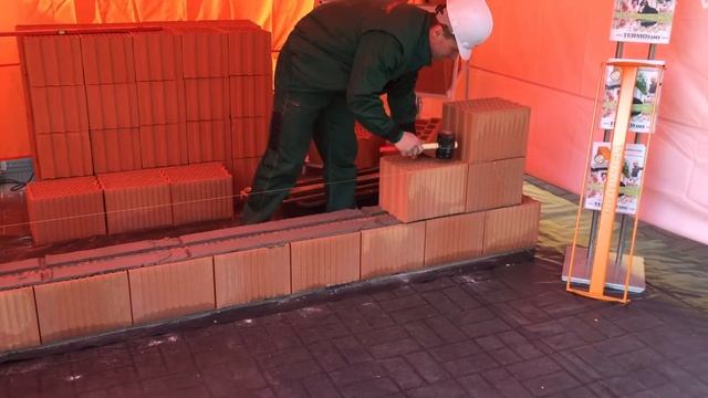 Монтаж керамических блоков, мастер-класс от производителя смотреть онлайн