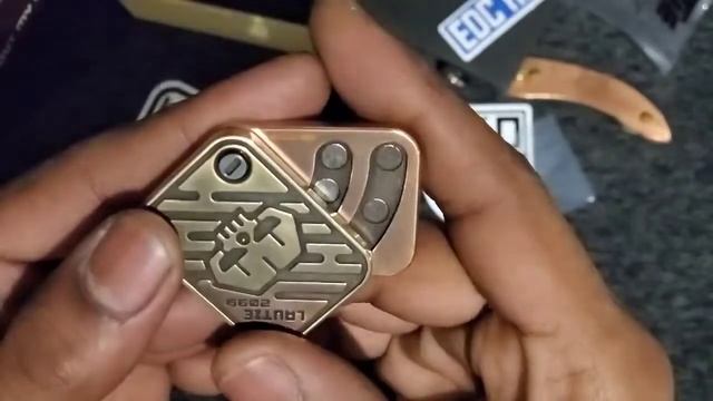 Lautie Ace's Shuffle 2.0 unboxing смотреть онлайн