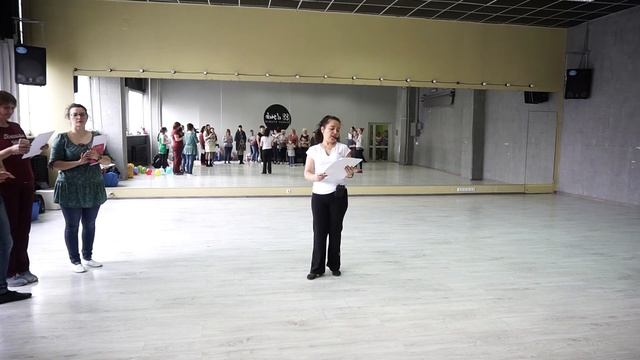 Вручення сертифікатів учасникам семінару "Танці на випускний бал в дитячому садку" смотреть онлайн