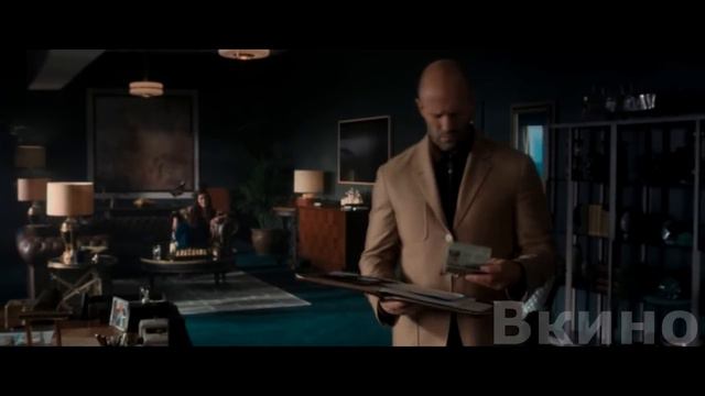 Oтмopoзки yбили Парня, не догадываясь, что с ними сделает его Oтeц смотреть онлайн