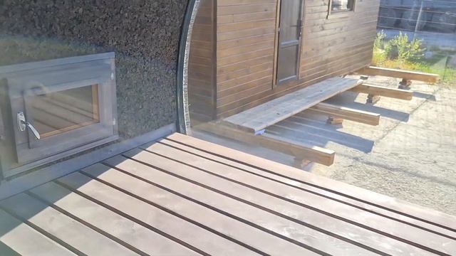 Баня-бочка линза из кедра с панорамным стеклом в место стены. Баня для души и тела! смотреть онлайн