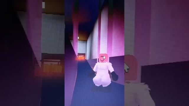 TURNING INTO A FURRY #funny #roblox #viral #shorts #furries смотреть онлайн