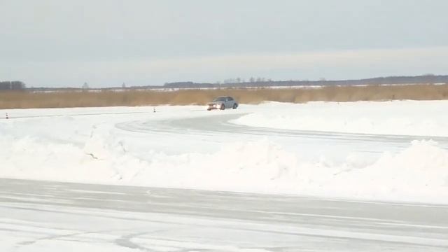 IV Любительские автогонки на льду Марьяновка 2021 смотреть онлайн