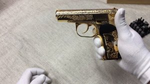 ПИСТОЛЕТ ПОЗОЛОЧЕННЫЙ  УКРАШЕННЫЙ