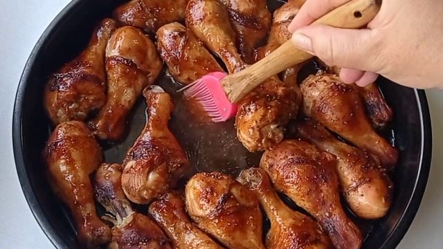 КУРИНАЯ ГОЛЕНЬ В ДУХОВКЕ ~~ В СОУСЕ ТЕРИЯКИ С КУНЖУТОМ смотреть онлайн