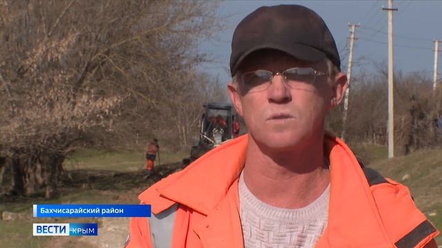 Грунтовые дороги Крыма приводят в порядок смотреть онлайн