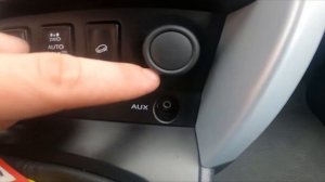 How to Find AUX Jack in Renault Koleos I (2008 – 2015 ) - Connect Smartphone via AUX