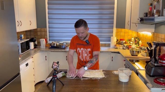 «Тощий повар: лайфхак! Вегетарианские пирожки!» смотреть онлайн