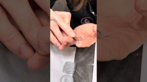 Как правильно установить страз на нарощенные ресницы.