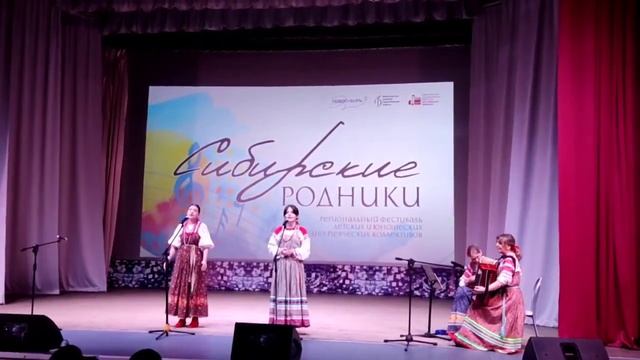 " В лесу канарейка" Осипова Валерия, Липская Алина смотреть онлайн