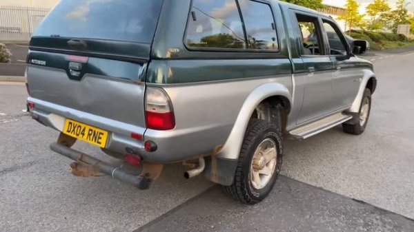 Mitsubishi L200 2004