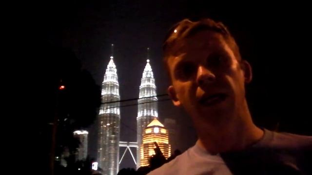 Фундамент глубиной 120 метров. А Ваш?.. смотреть онлайн