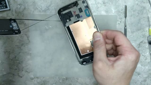 МАЛЕНЬКИЙ НО ГОРДЫЙ GALAXY S5 MINI / ЗАМЕНА СТЕКЛА НА OCA смотреть онлайн