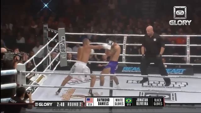 GLORY 19: Raymond Daniels vs. Jonatan Oliveira (Full Video) смотреть онлайн