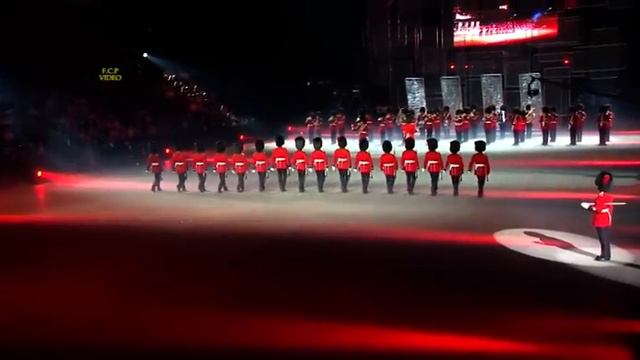 Le Royal 22e Régiment Canada avec la Fanfara Bersaglieri Italia смотреть онлайн
