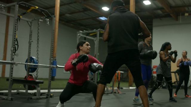 GAME FIT GIRLS ELITE - BOXING TRAING смотреть онлайн
