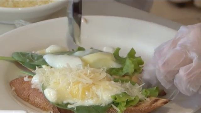 Вкусные новости. Яйца Бенедикт и Пашот смотреть онлайн