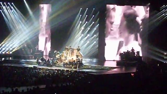 Madonna Concert 2012 (San Jose) - Masterpiece смотреть онлайн
