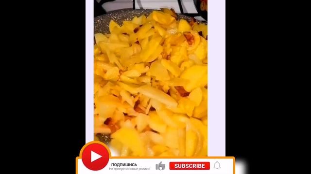 Картошечка жареная с копчёным салом: любимое блюдо мужа! смотреть онлайн