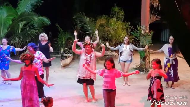 Polynésie A&C Moorea Tiki village смотреть онлайн