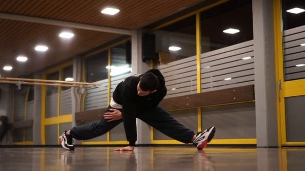ФЛАЙ С НУЛЯ (FLARE) — ПРОСТАЯ ОБУЧАЛКА с BBOY DEBOSHIR