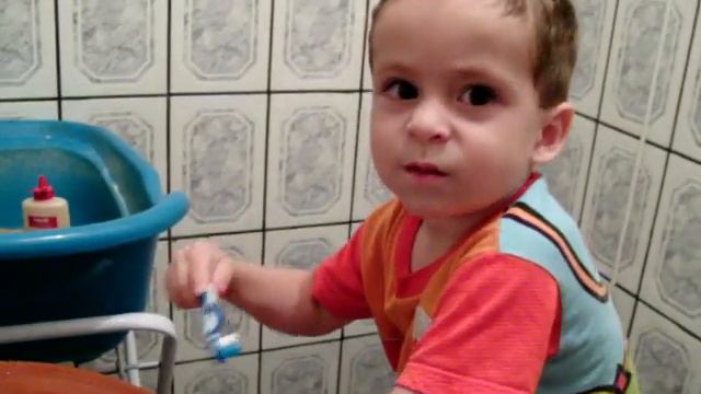 escovar dentes"odonto" смотреть онлайн