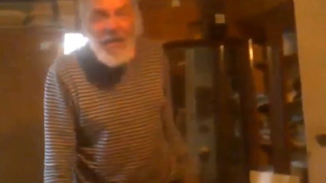 ты какую группу уважаешь? ЛБК? НЕ ААААААААА смотреть онлайн