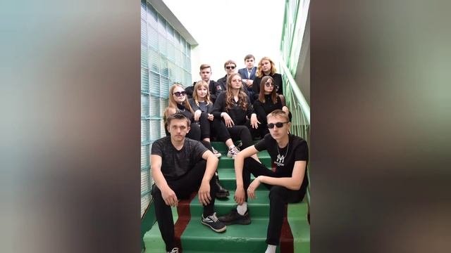 Выпускной альбом 9 класс. 2021г. смотреть онлайн