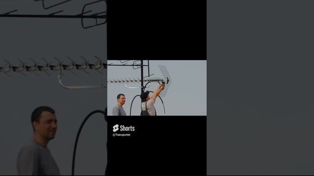 Антенна на поликлинике #Shorts #антенна #накрыше смотреть онлайн