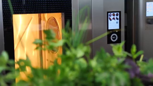 Akademia wypieków Wiesheu poleca przepis na chleb ziołowy z mozzarellą! смотреть онлайн